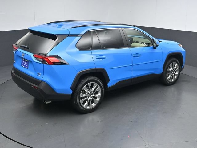 Used 2021 Toyota RAV4 XLE Premium AWD/4WD image 50