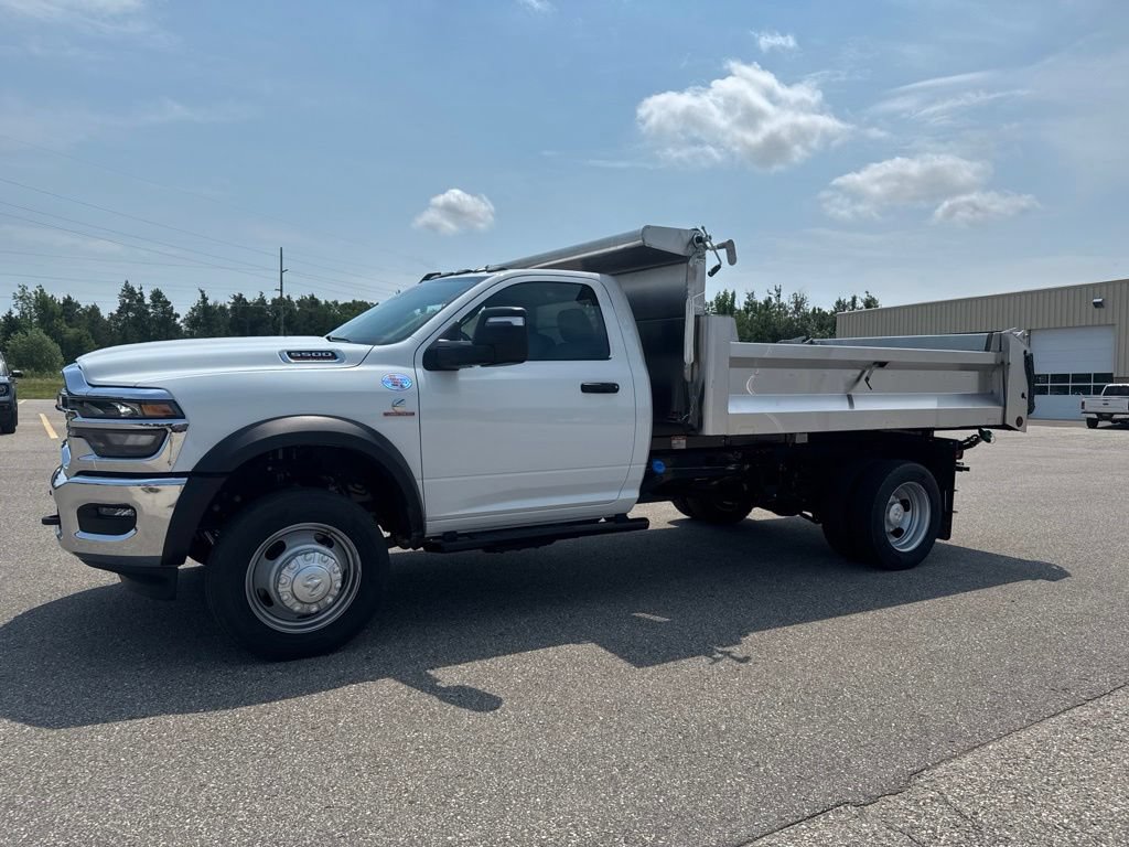 New 2026 RAM 5500 Tradesman w/ Chrome Appearance Group AWD/4WD image 7