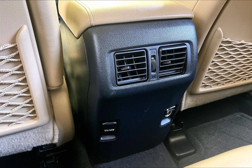 Used 2016 Toyota 4Runner Limited AWD/4WD image 13