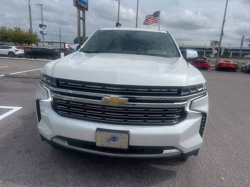Used 2023 Chevrolet Suburban Premier RWD image 2