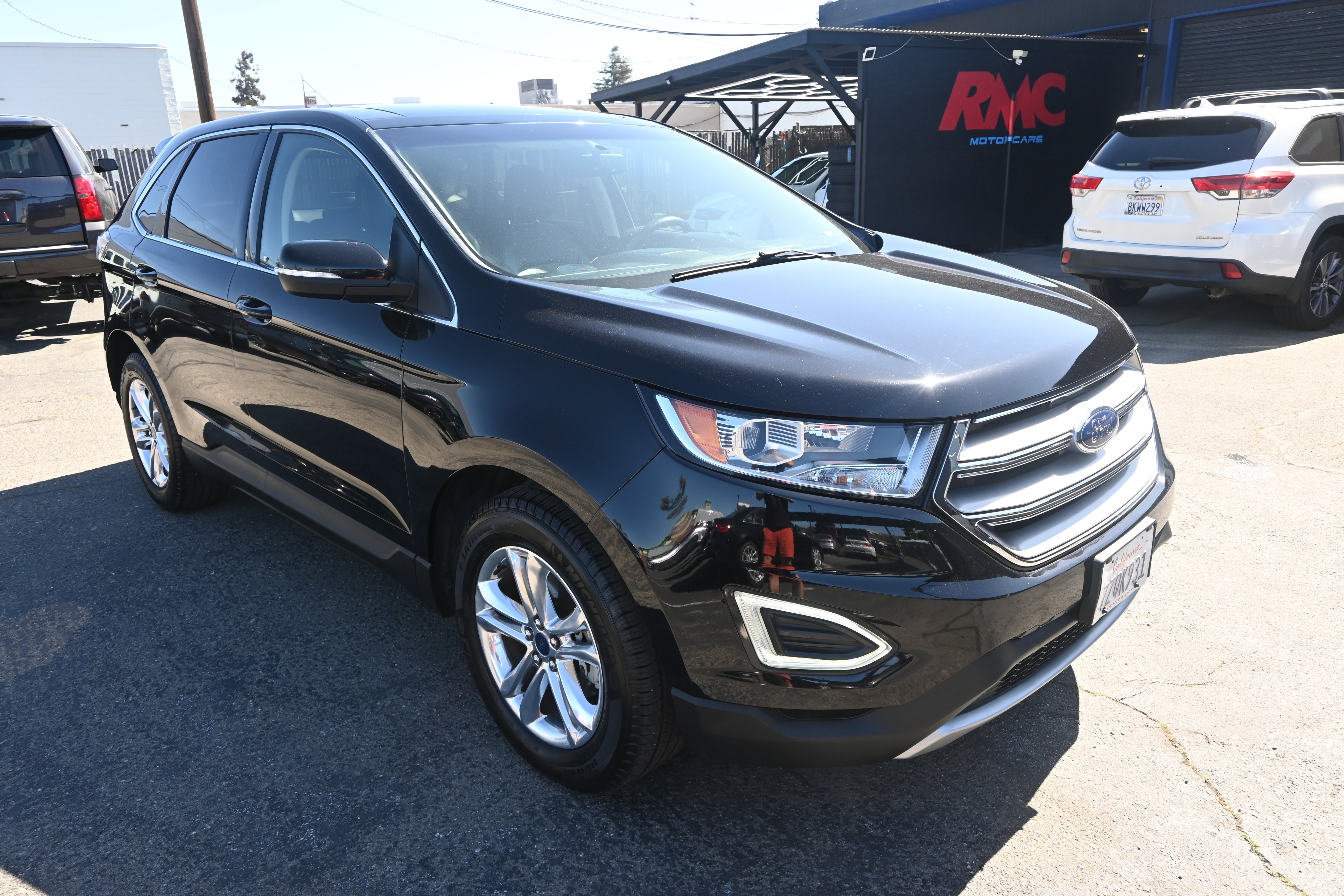 Used 2017 Ford Edge SEL w/ Equipment Group 201A image 5
