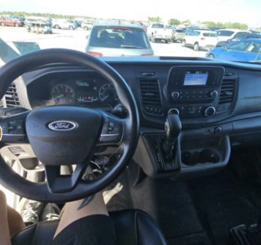 Used 2021 Ford Transit 250 Low Roof RWD image 14