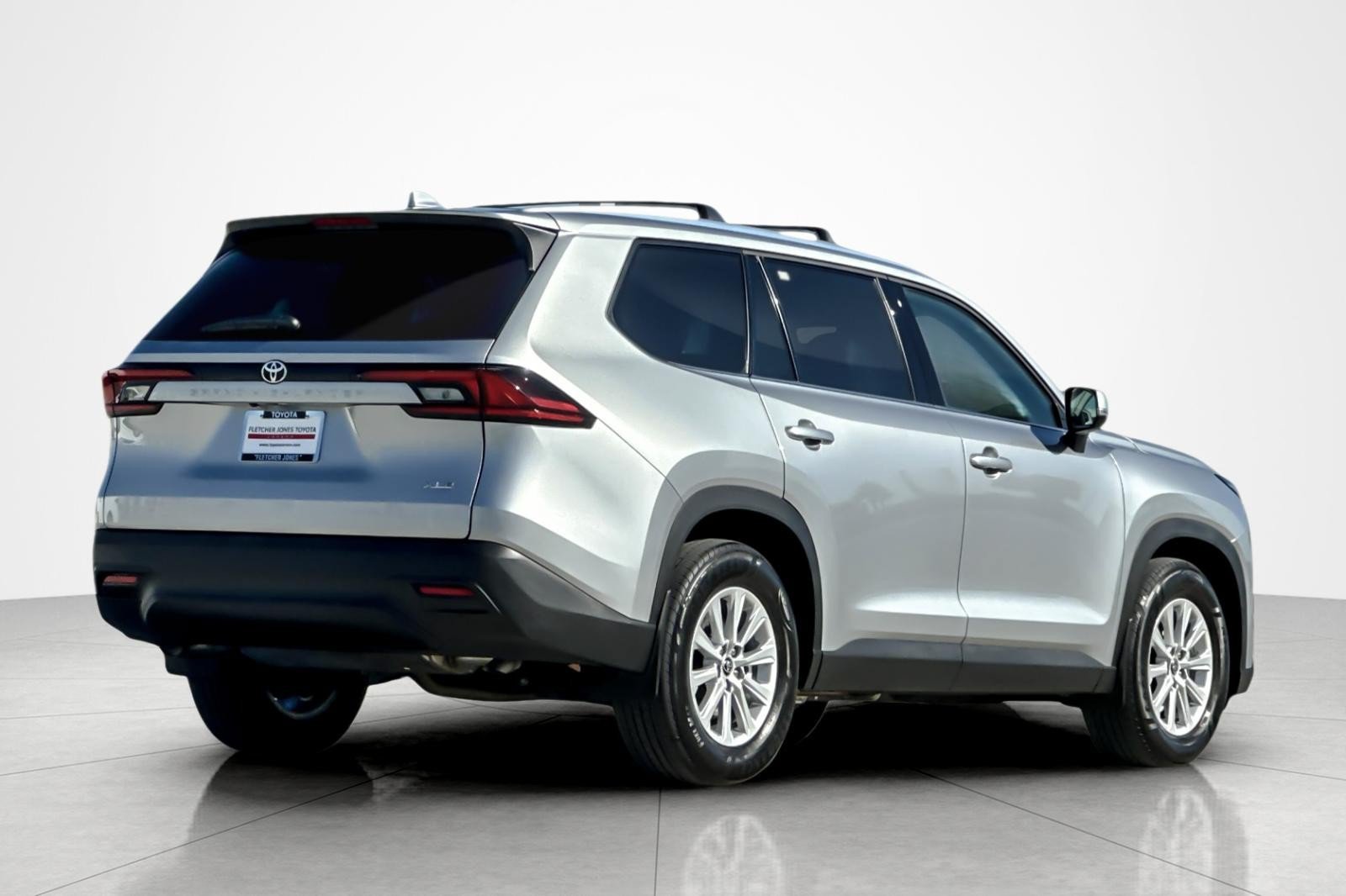 Certified 2026 Toyota Grand Highlander FWD image 5
