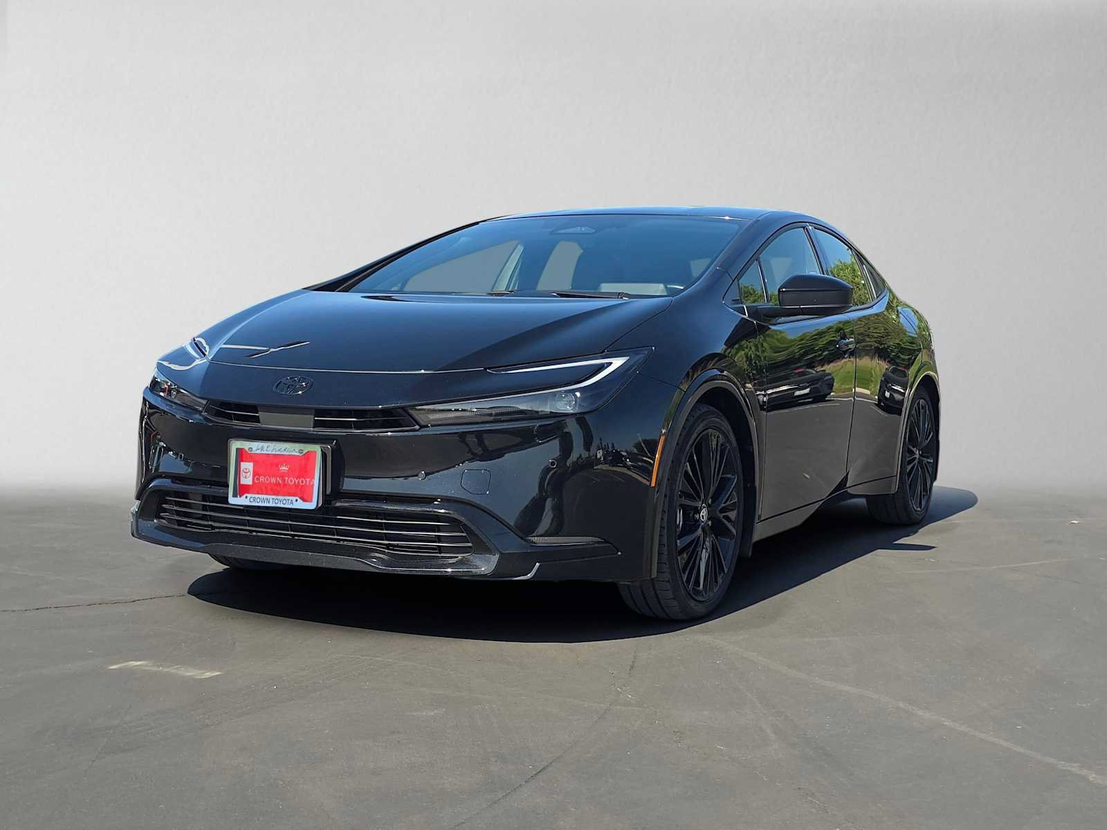 Used 2026 Toyota Prius FWD image 7