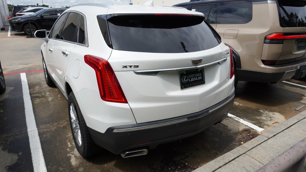 Used 2018 Cadillac XT5 FWD image 7