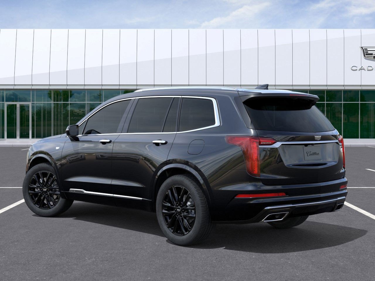 Used 2025 Cadillac XT6 Luxury image 4