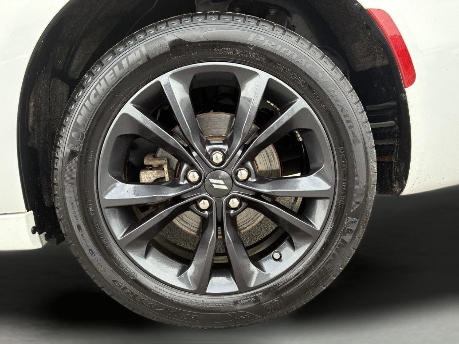 Used 2023 Dodge Charger SXT w/ Blacktop Package image 41