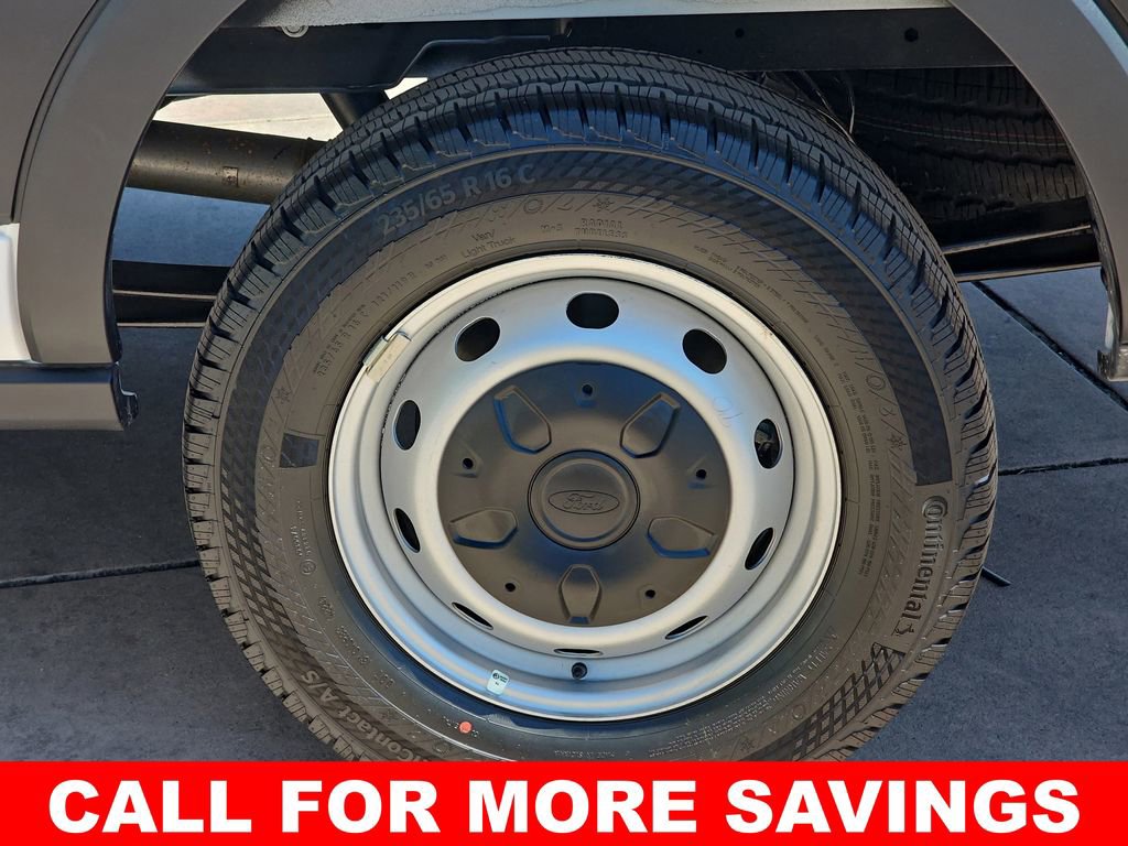 New 2025 Ford Transit 250 Low Roof RWD image 37