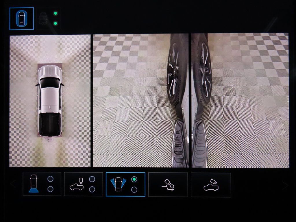 Used 2025 GMC Sierra EV Denali image 19