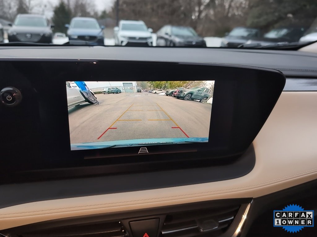 Used 2024 Buick Encore GX Avenir w/ Avenir Convenience Package image 19