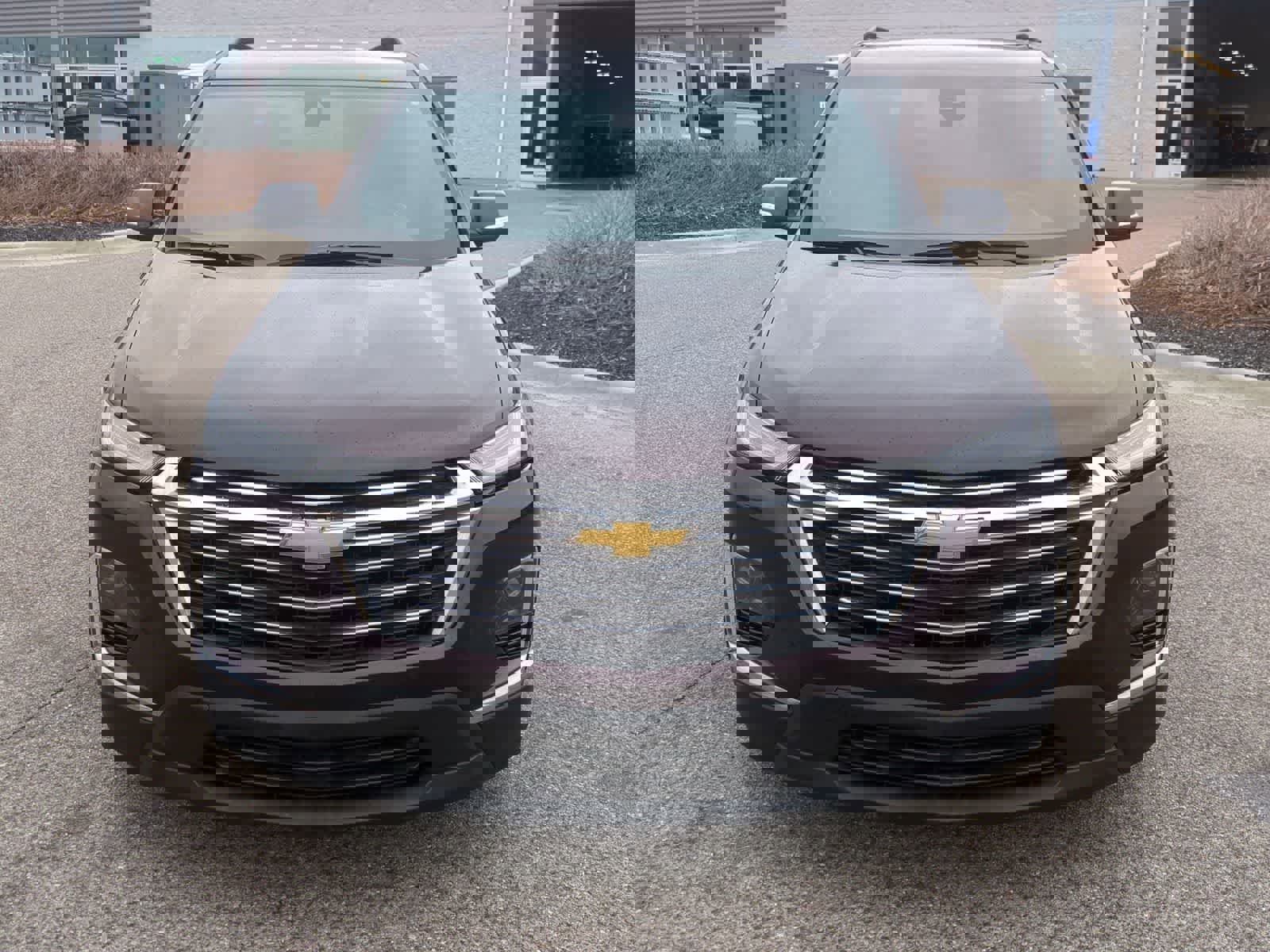 Used 2023 Chevrolet Traverse LT image 3