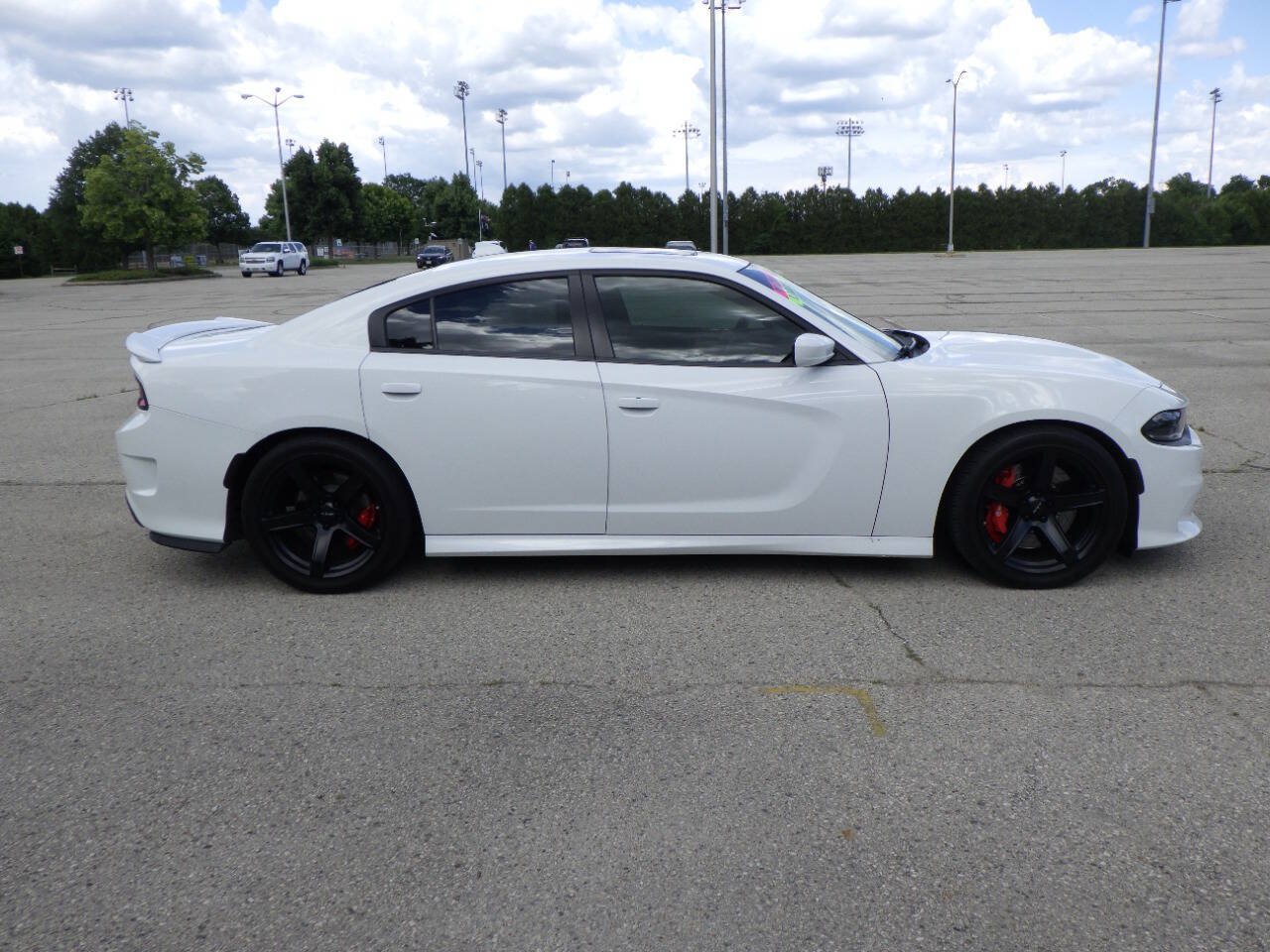 Used 2018 Dodge Charger SRT w/ Technology Group RWD image 6
