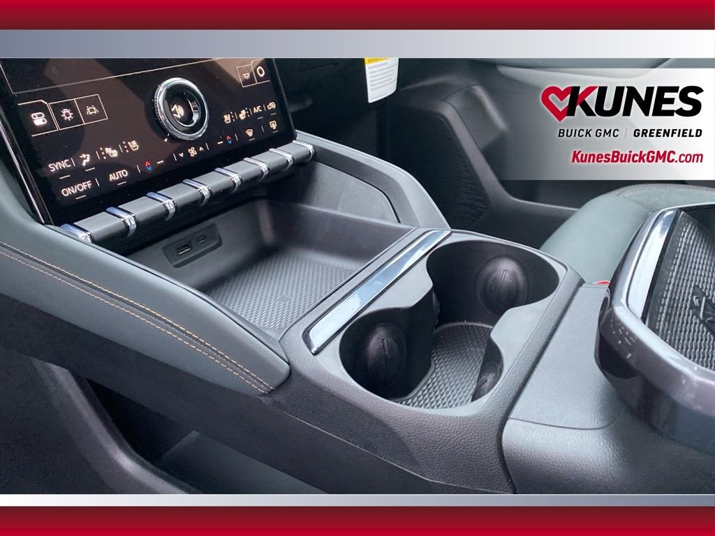 New 2026 GMC Terrain AT4 w/ Convenience Package III image 27