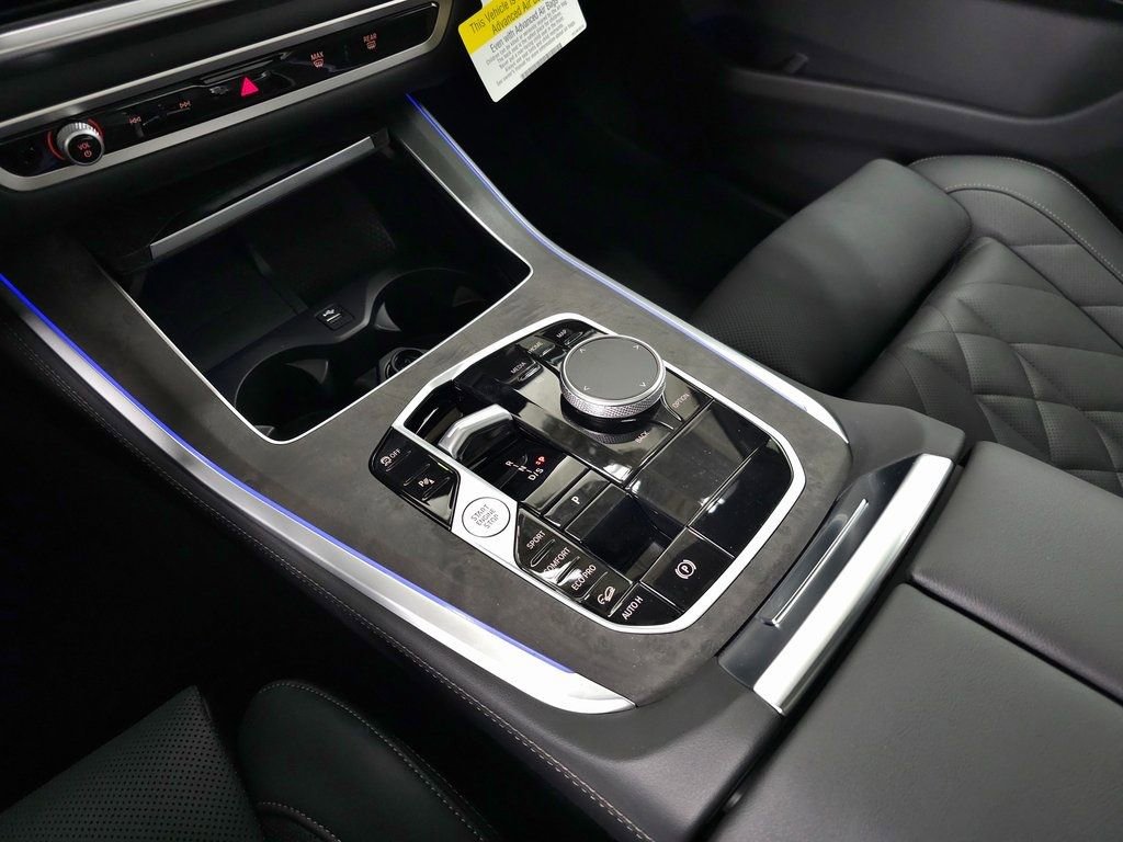 Used 2025 BMW X5 xDrive40i w/ Parking Assistance Package image 34