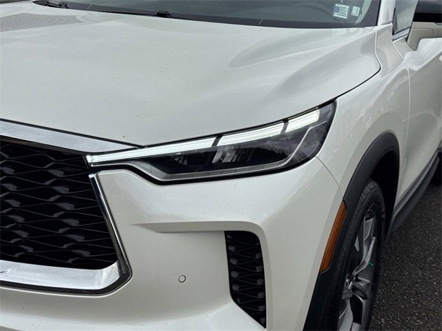 Used 2024 INFINITI QX60 Luxe image 11