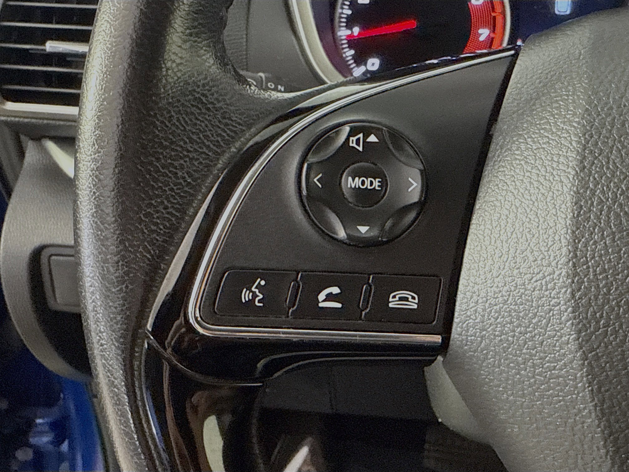 Used 2019 Mitsubishi Eclipse Cross SE AWD/4WD image 14
