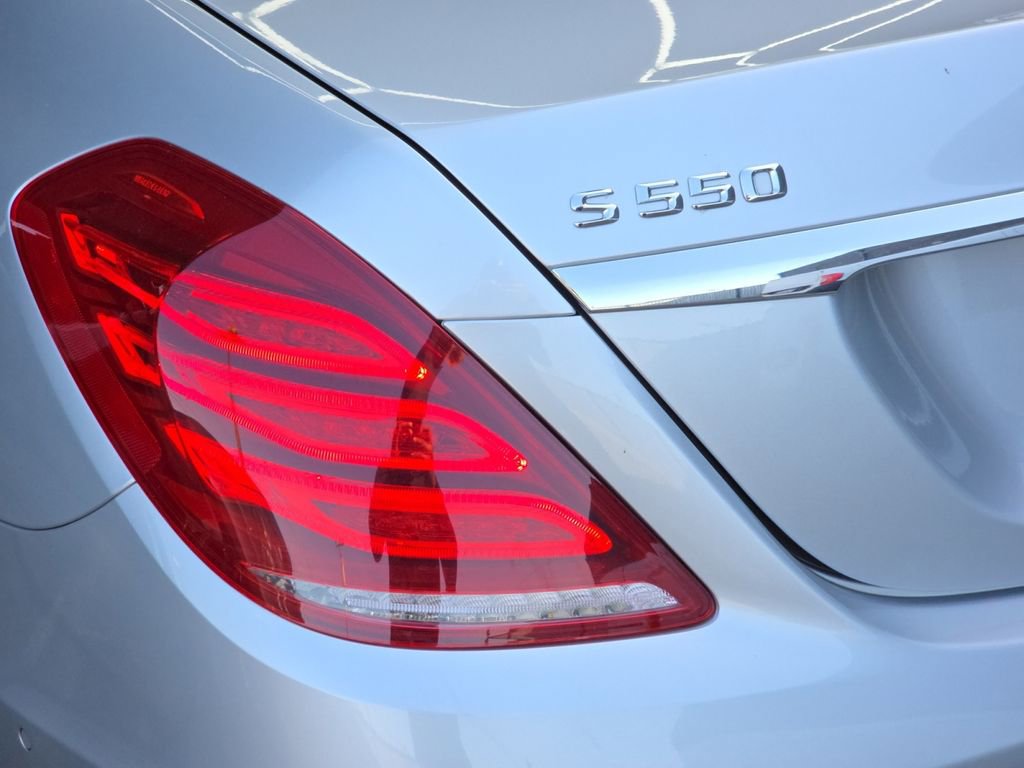 Used 2015 Mercedes-Benz S 550 Sedan image 30