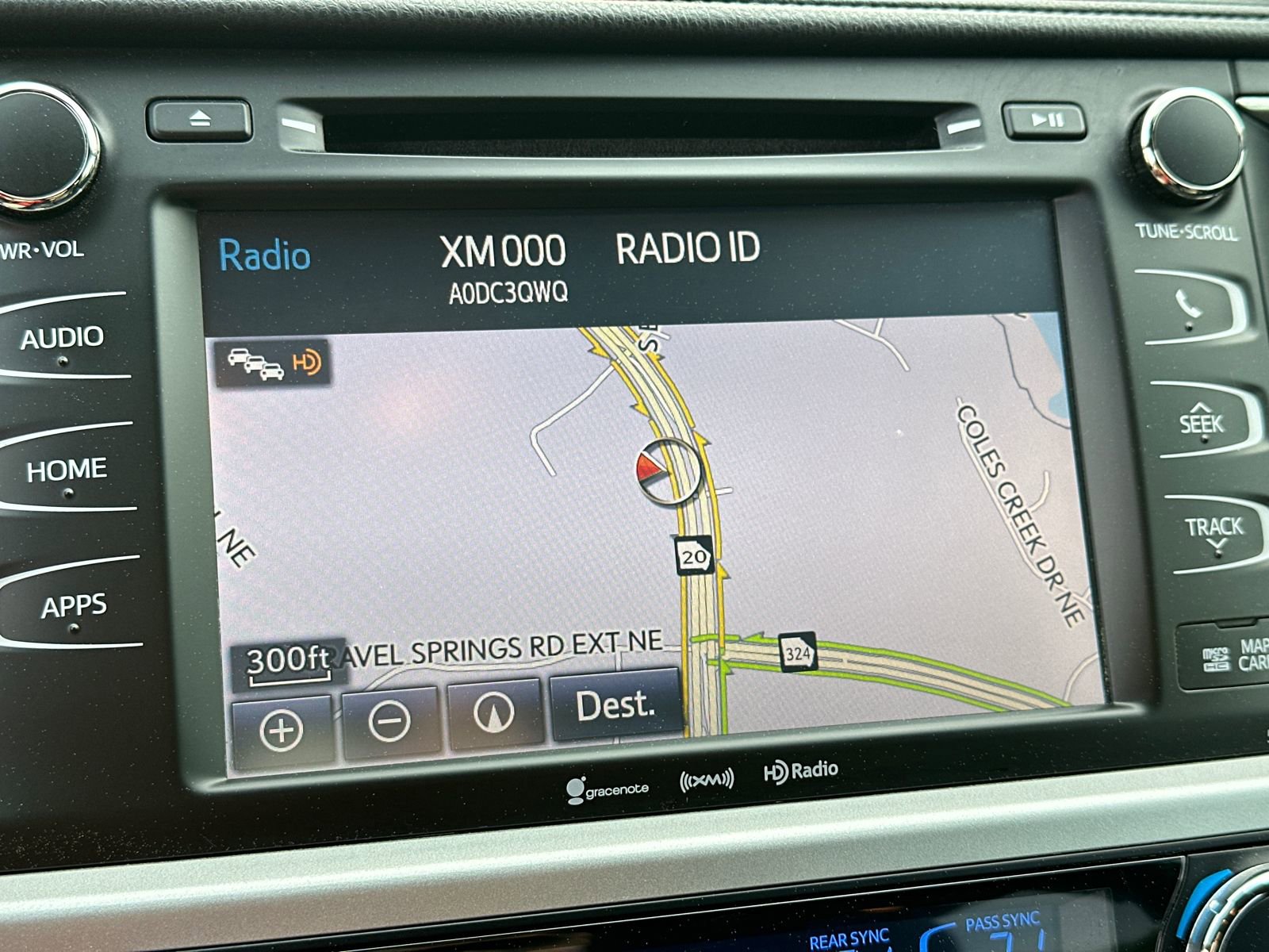 Used 2019 Toyota Highlander XLE image 30