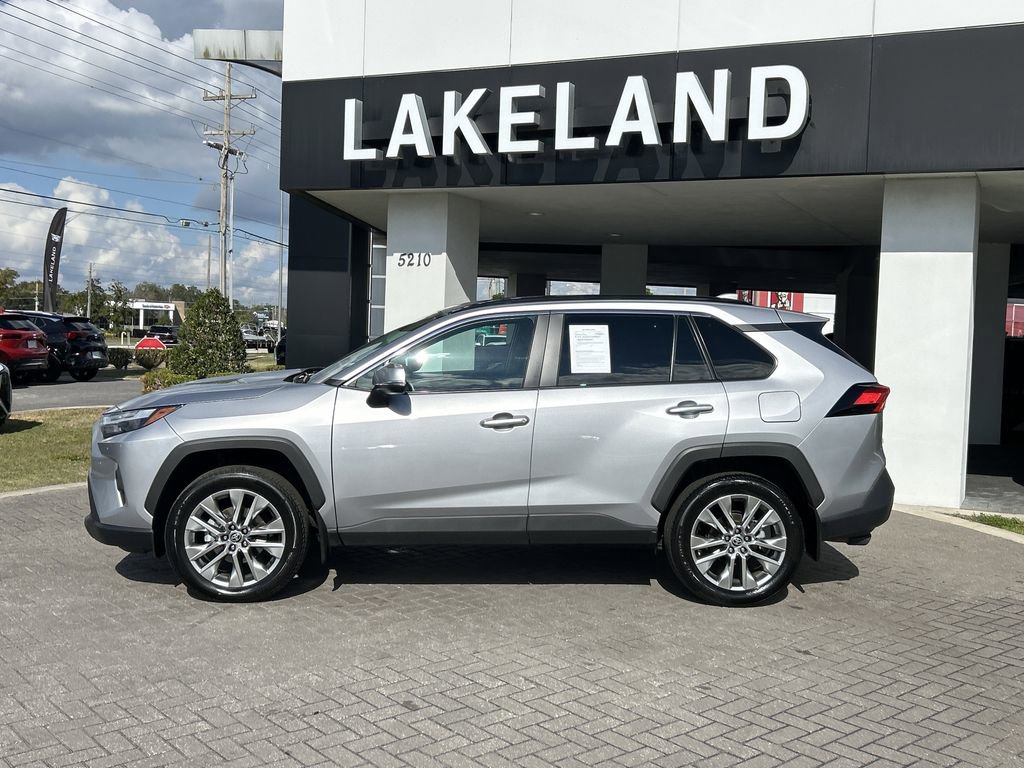 Used 2024 Toyota RAV4 XLE Premium image 3