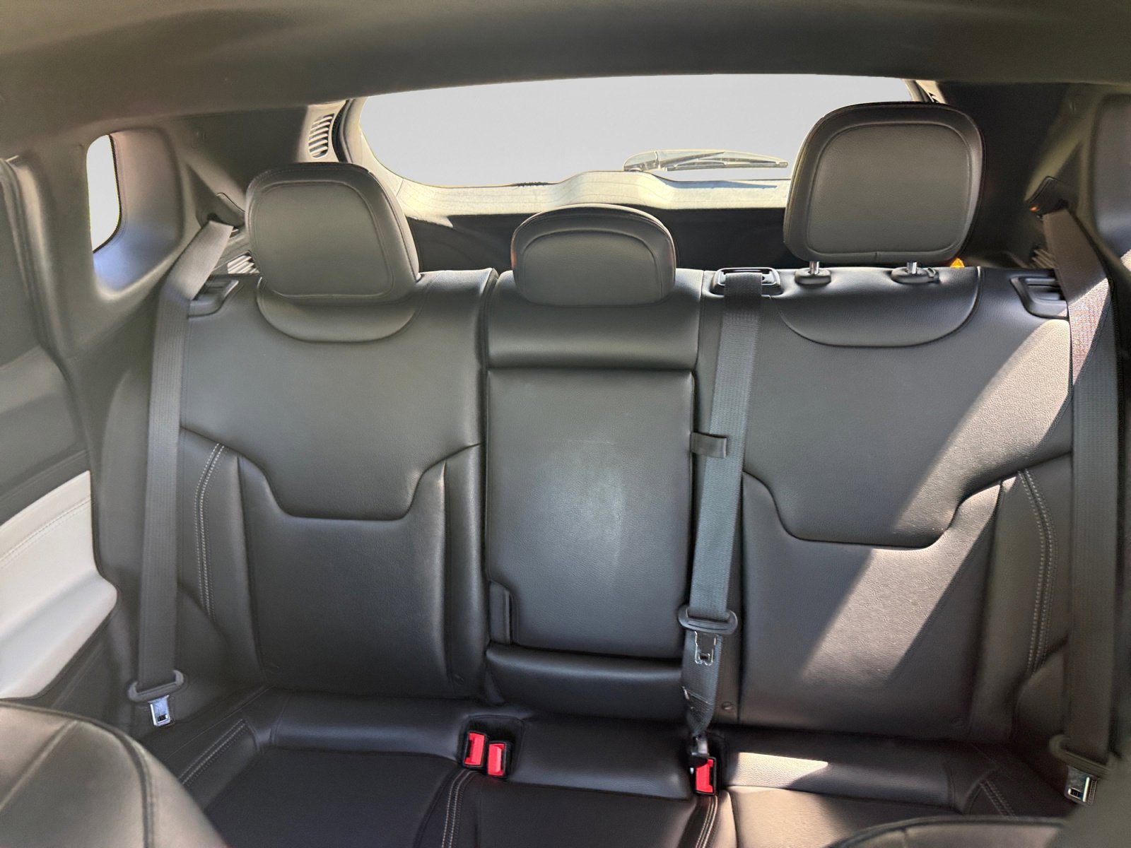 Used 2025 Jeep Compass Limited AWD/4WD image 18