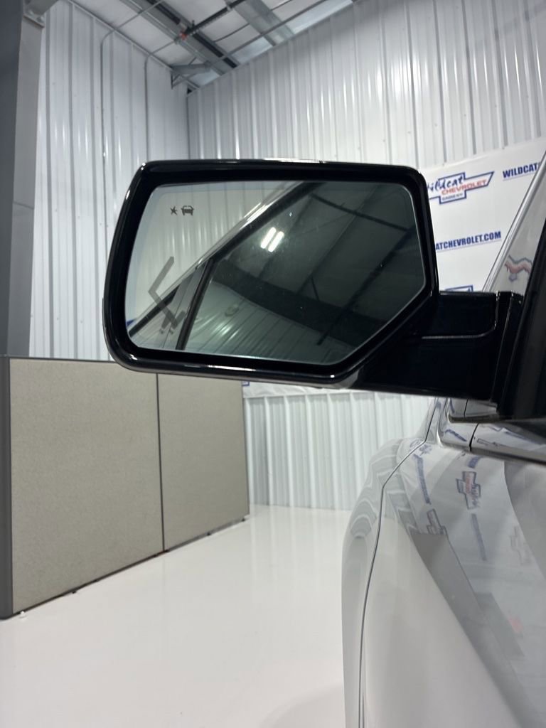 Used 2015 Chevrolet Tahoe LT AWD/4WD image 15