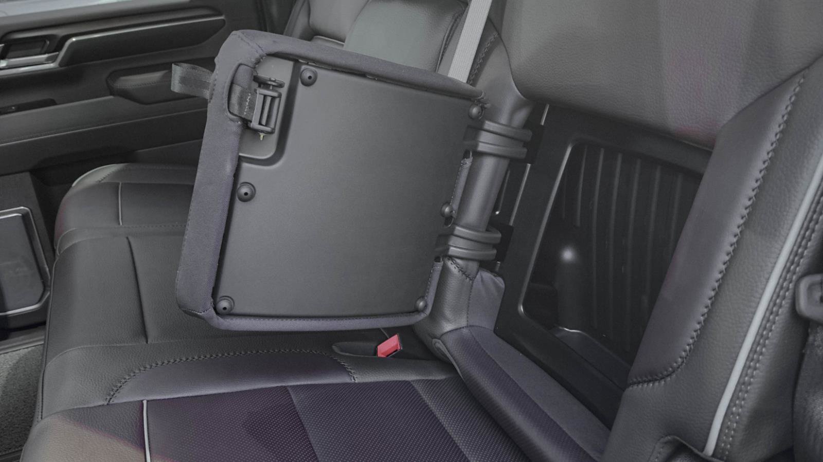 Used 2025 GMC Sierra 2500 Denali w/ Denali Reserve Package image 10