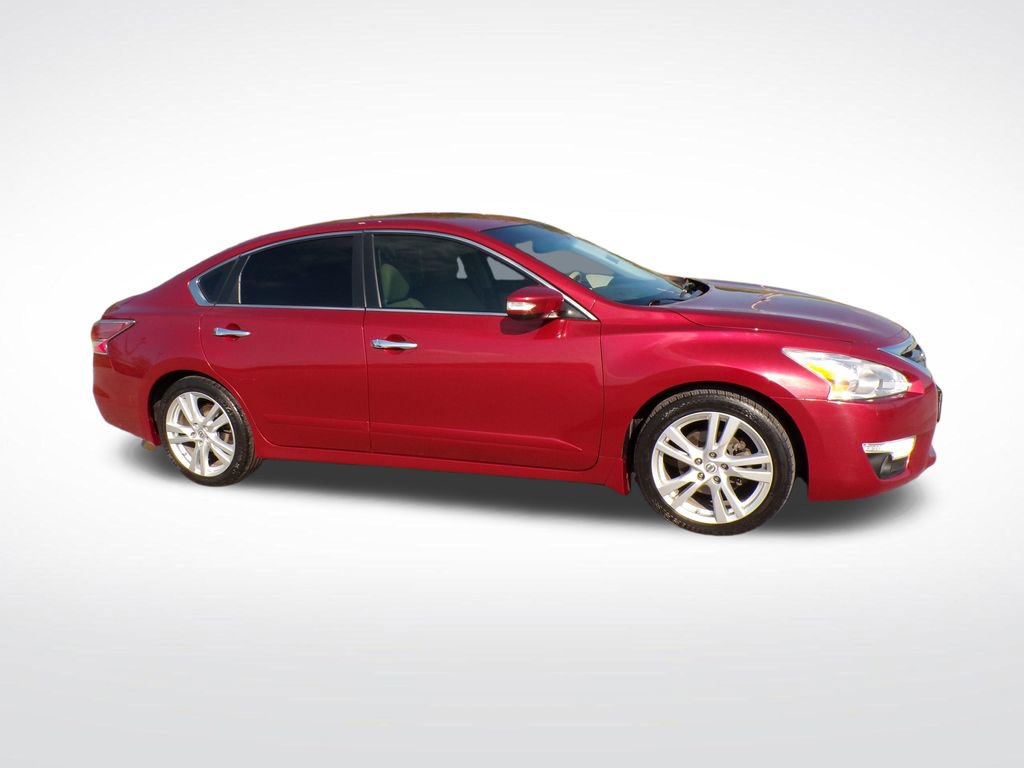 Used 2015 Nissan Altima 3.5 SL FWD image 8