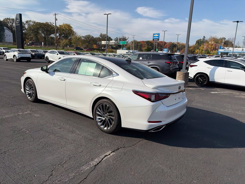 Certified 2024 Lexus ES 350 Ultra Luxury FWD image 39