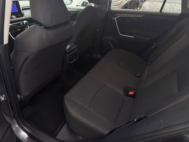 Used 2024 Toyota RAV4 LE image 17