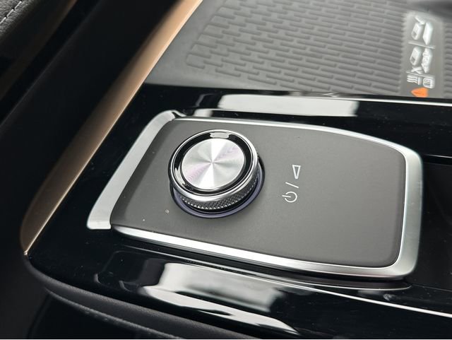 New 2026 Buick Enclave Avenir w/ Super Cruise Package image 29