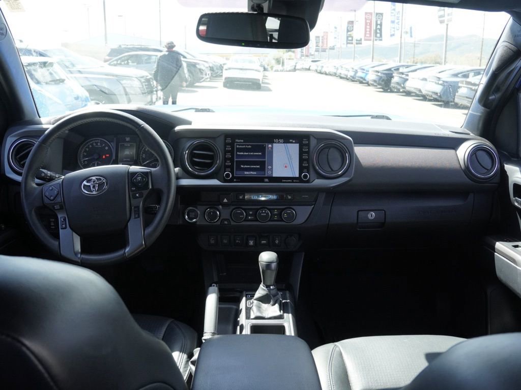 Used 2021 Toyota Tacoma TRD Off-Road w/ TRD Premium Off Road Package AWD/4WD image 21