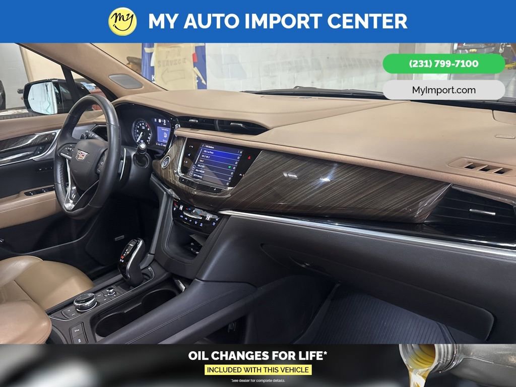 Used 2022 Cadillac XT6 Sport w/ Platinum Package image 32