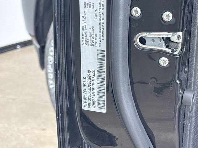 Used 2025 RAM 2500 Big Horn image 29