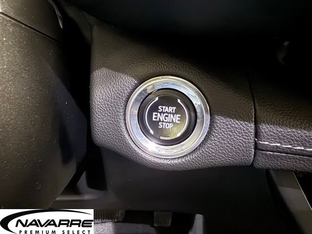 Used 2023 Buick Envision Essence image 22