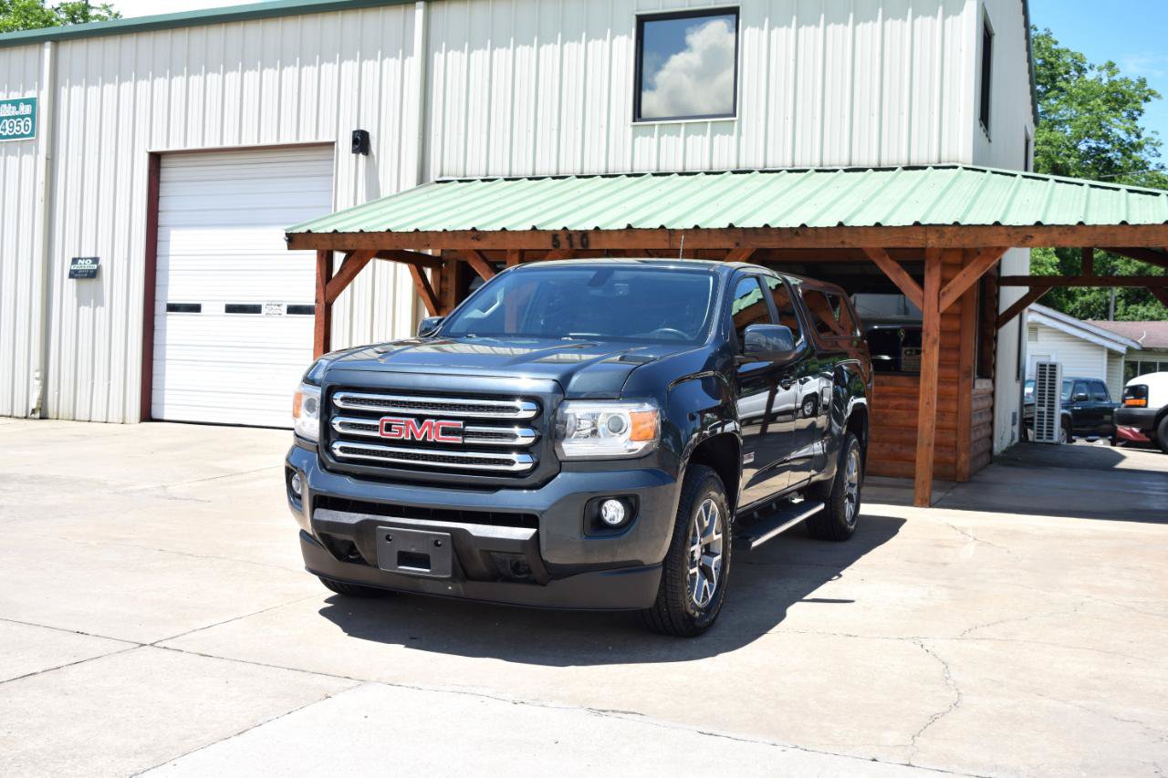 Used 2017 GMC Canyon SLE w/ All Terrain Package AWD/4WD image 5