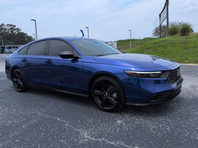 Used 2024 Honda Accord Sport image 2