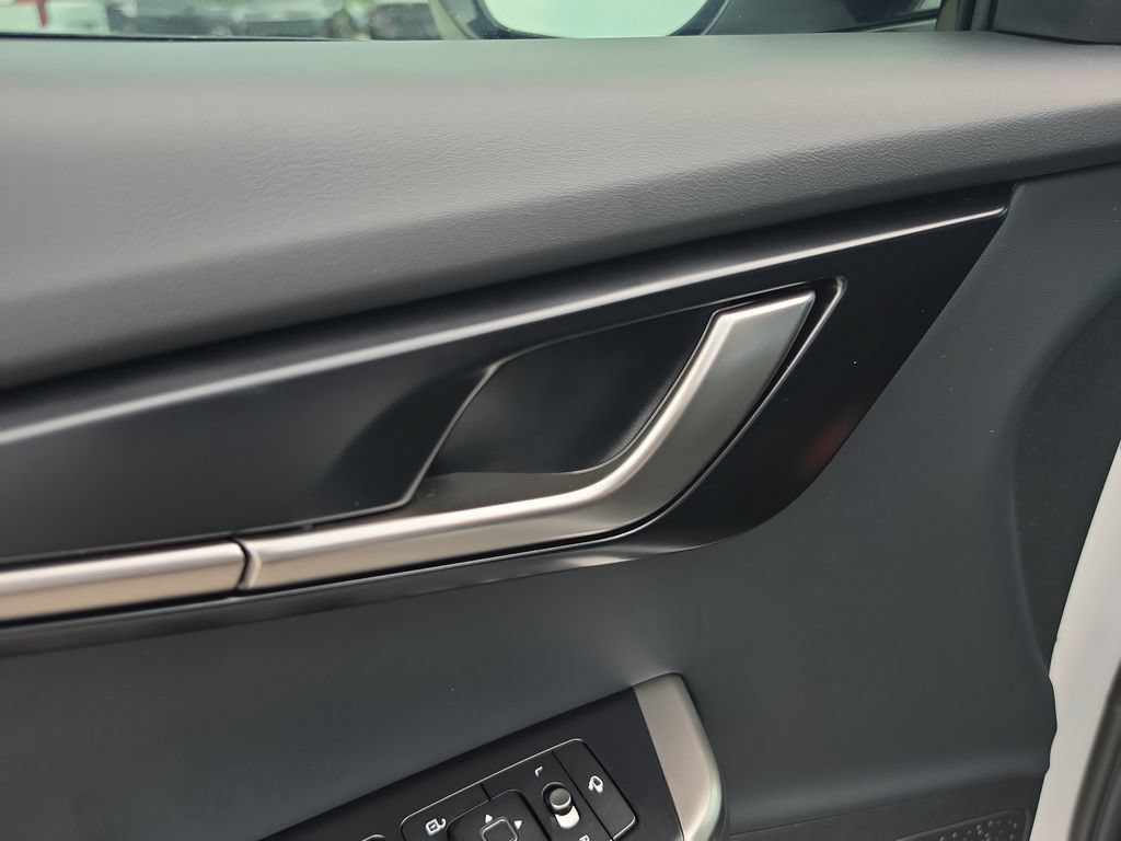 New 2026 Kia EV6 Light AWD/4WD image 17