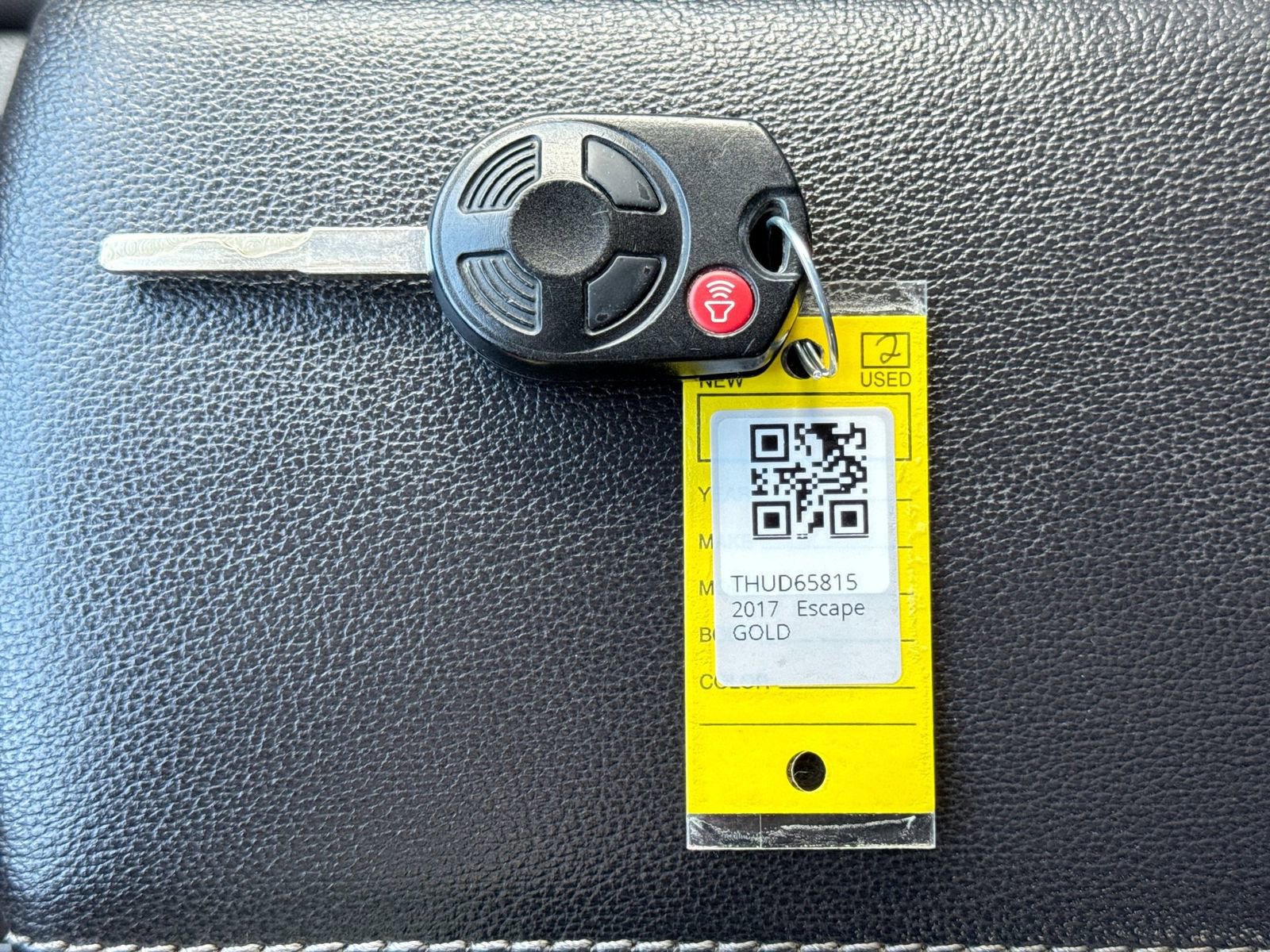 Used 2017 Ford Escape SE w/ Equipment Group 201A image 32