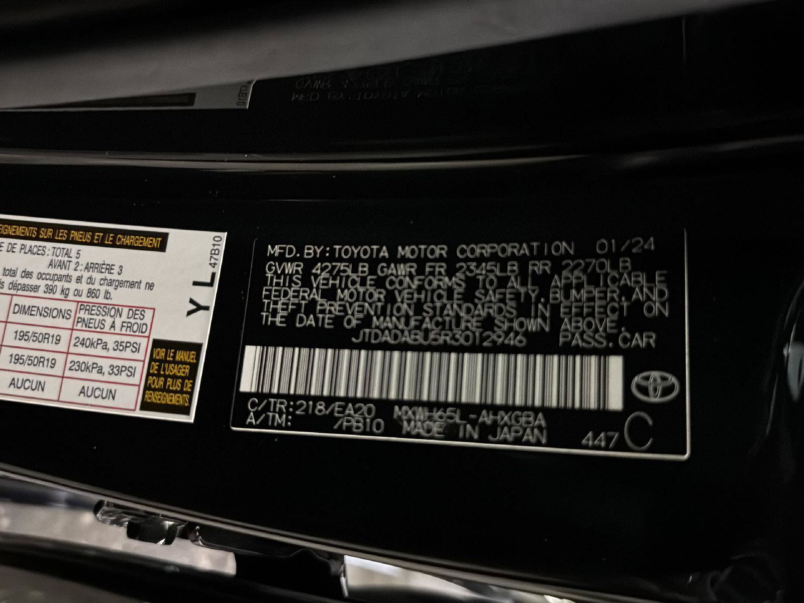 Used 2024 Toyota Prius XLE AWD/4WD image 26