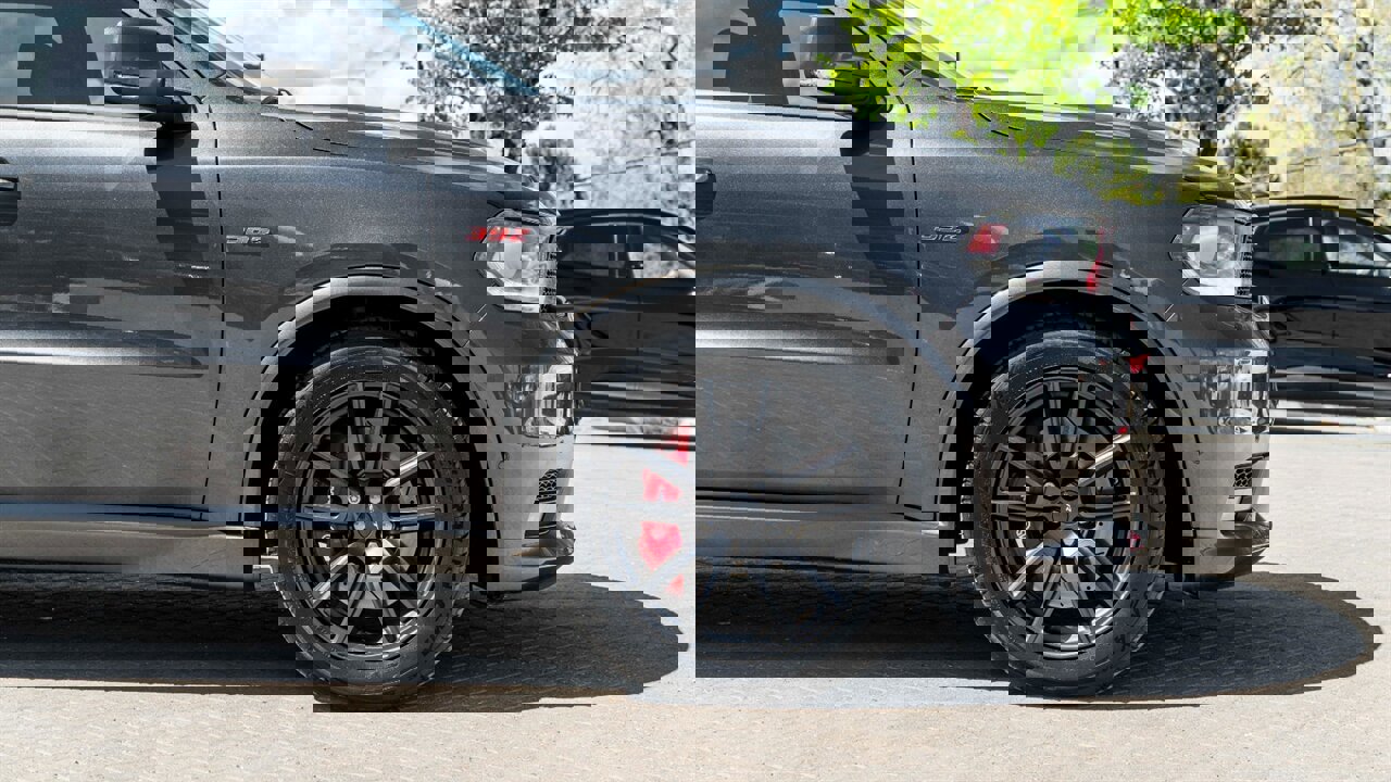 Used 2018 Dodge Durango SRT w/ SRT Interior Appearance Group image 9