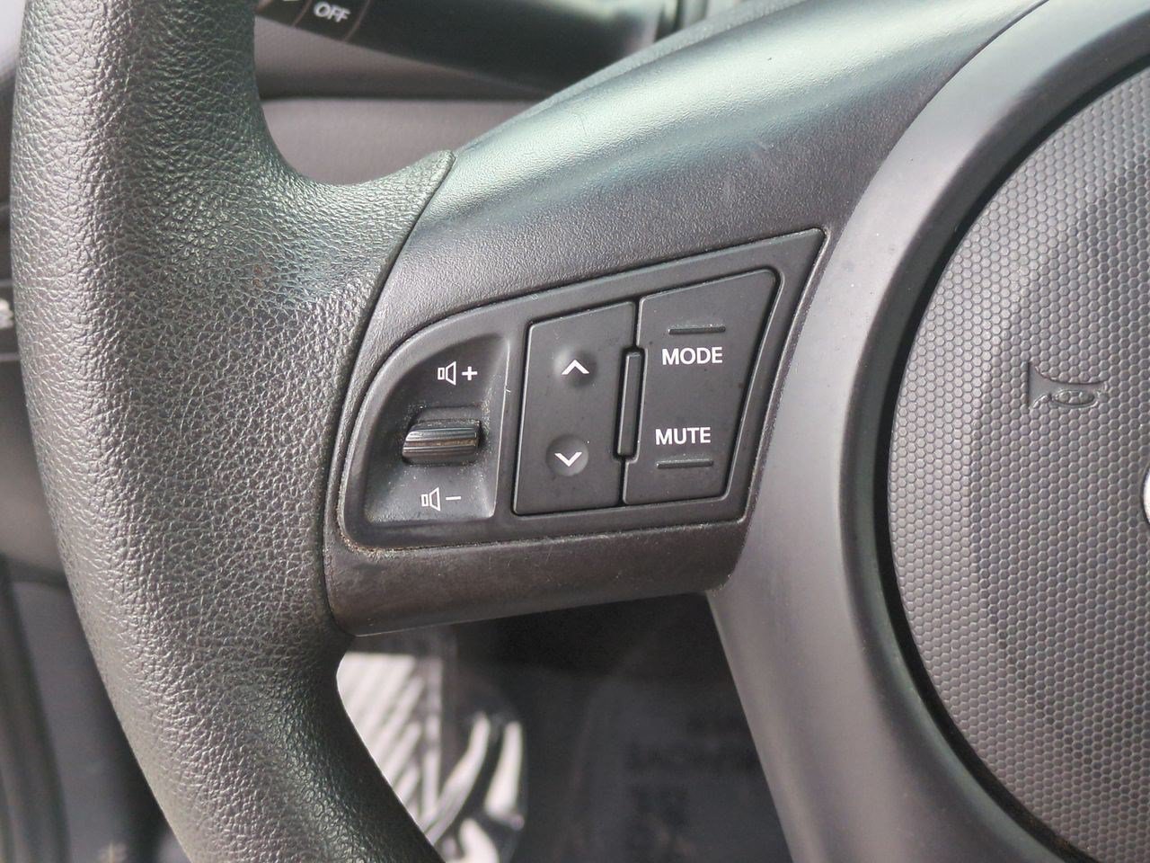 Used 2013 Kia Soul FWD image 19