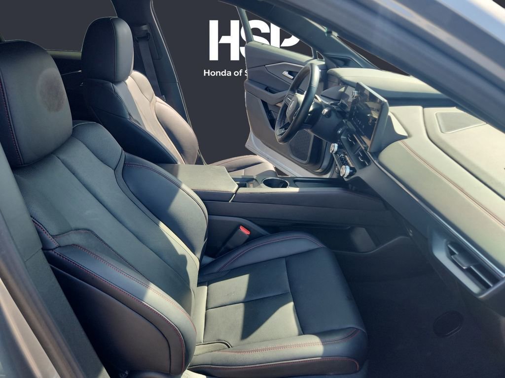 Used 2024 Acura ZDX A-Spec image 15