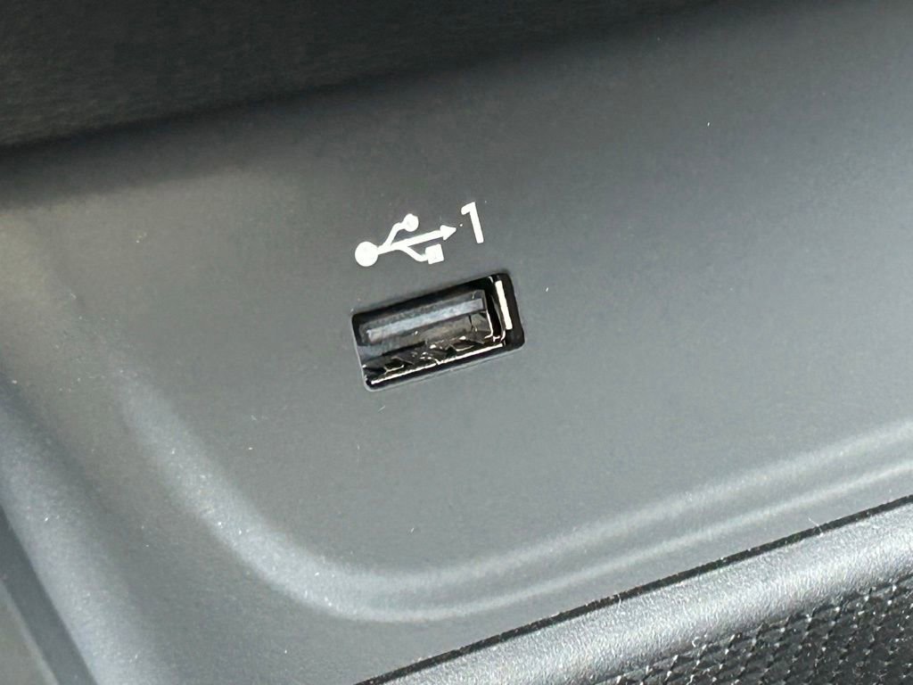 Used 2023 Audi A4 2.0T Premium w/ Convenience Package image 33