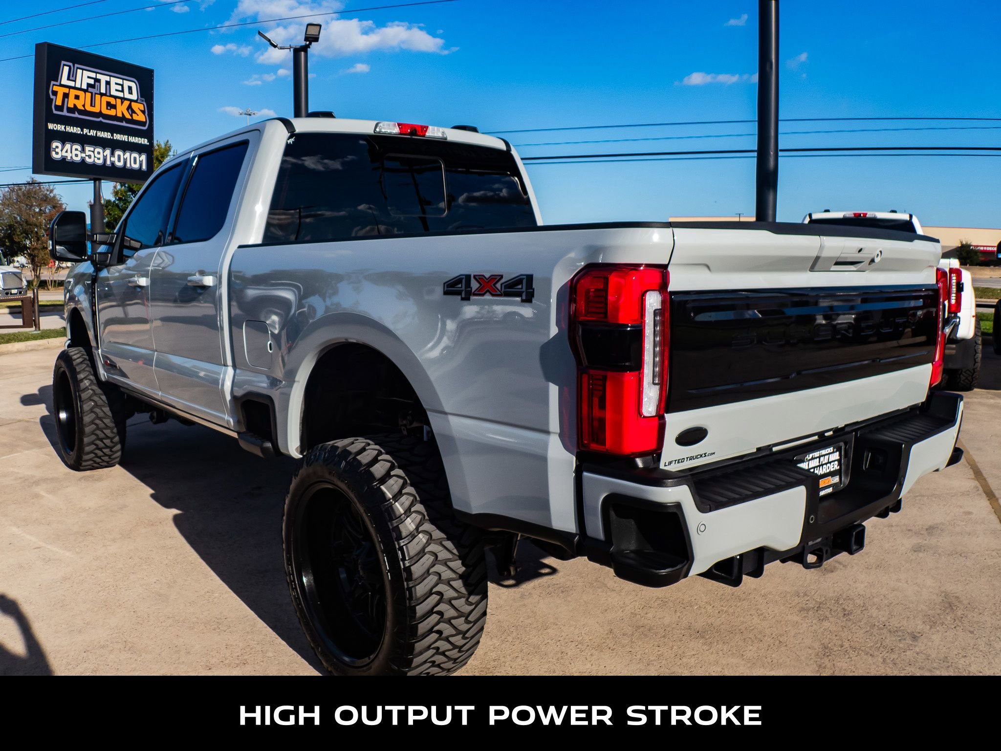 Used 2025 Ford F250 Platinum image 6