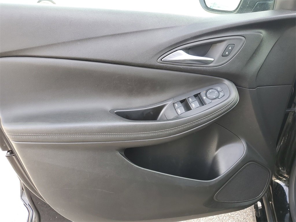 Used 2024 Buick Encore GX Sport Touring image 18