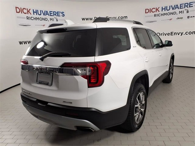 Used 2020 GMC Acadia SLE w/ Driver Convenience Package image 6