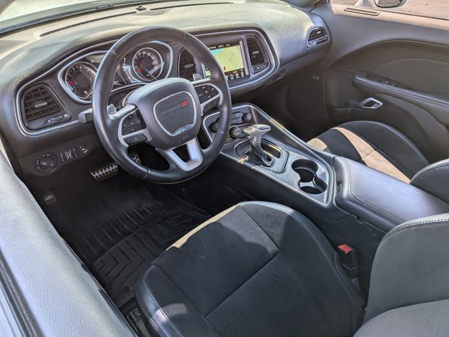Used 2017 Dodge Challenger R/T Scat Pack w/ Leather Interior Group image 10
