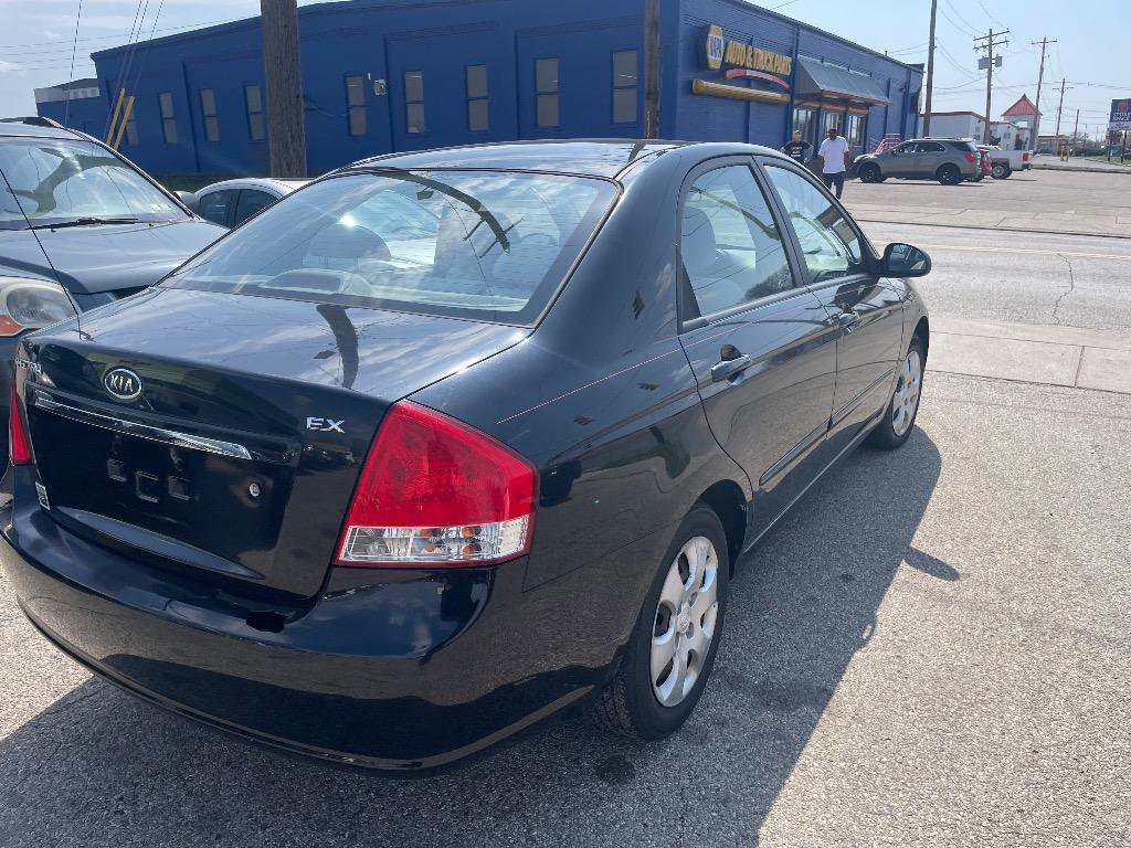 Used 2009 Kia Spectra EX image 5