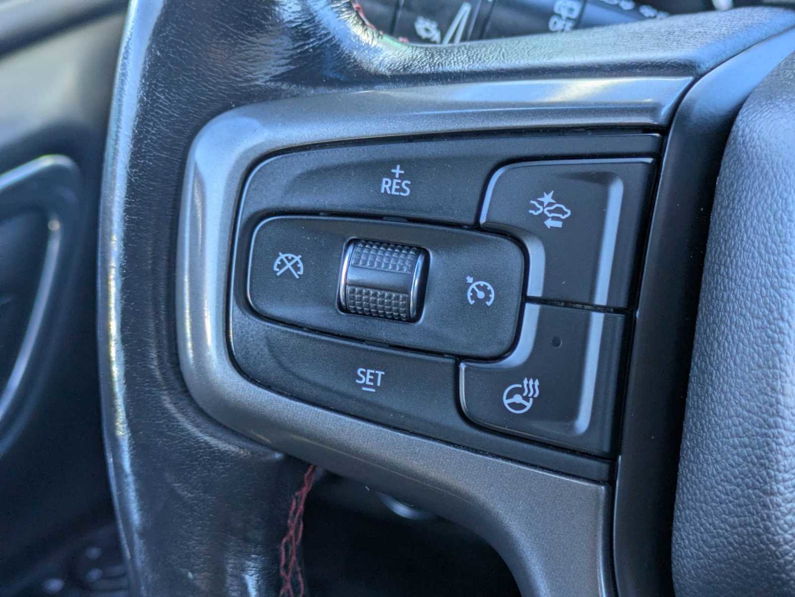 Used 2021 Chevrolet Tahoe RST w/ Luxury Package image 26