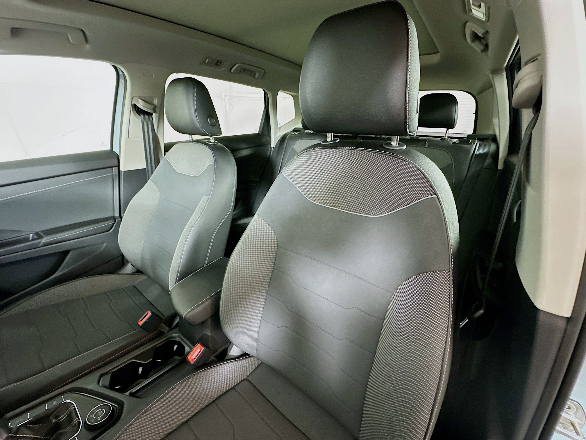 New 2026 Volkswagen Taos SE AWD/4WD image 19